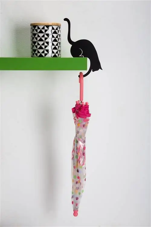 кошка вешалка