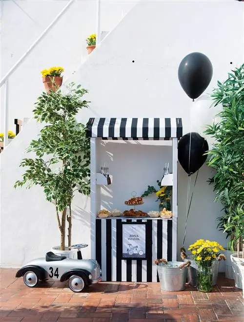 желтый, транспортное средство, автомобильный дизайн, дом, автомобиль, номер, архитектура, здание, завод, мебель,