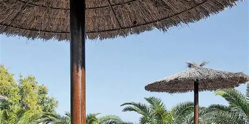 Отель Mikasa Suites & Спа