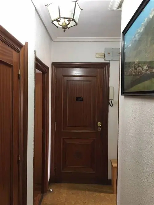 прихожая и коридор до ремонта
