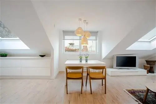 Комната, Недвижимость, Потолок, Дизайн интерьера, Этаж, Мебель, Здание, Деревянный настил, Дом, Лиственных пород,