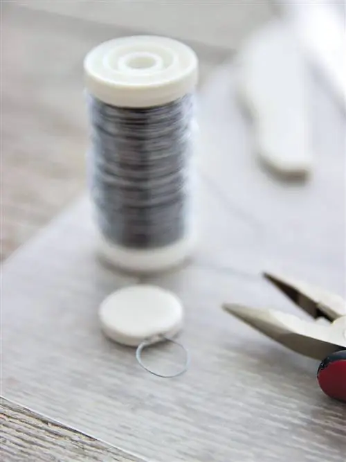 Продукт, Круг, Натюрморт фотография, Серебро, Химическое соединение, Цилиндр, Пластик, Канцелярские товары, Никель, Алюминий,