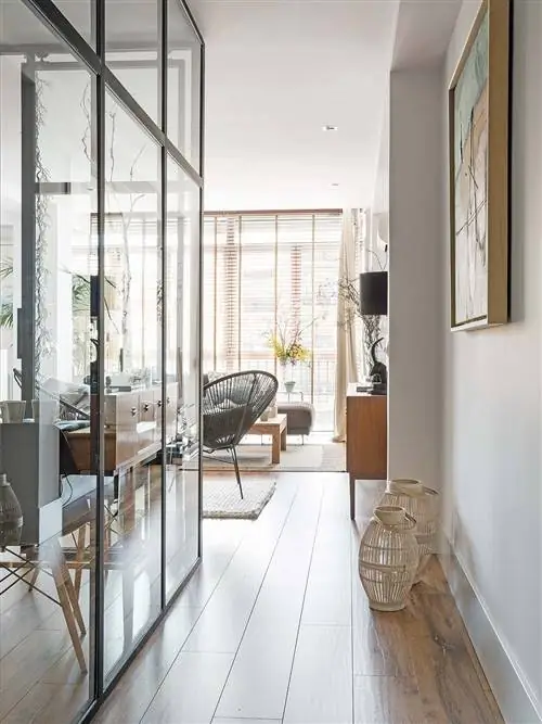 Этаж, Дизайн интерьера, Пол, Архитектура, Комната, Недвижимость, Стена, Недвижимость, Лиственная древесина, Стекло,