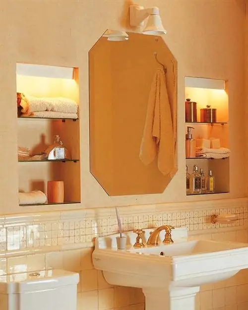 Недвижимость, Комната, Сантехника, Раковина в ванной, Стена, Дизайн интерьера, Оранжевый, Янтарь, Раковина, Плитка,