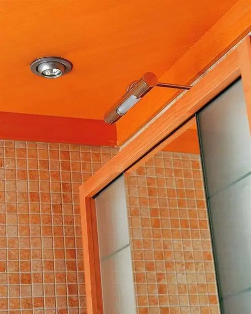 Стена, Апельсин, Потолок, Кирпич, Янтарь, Светильник, Электричество, Потолочный светильник, Композитный материал, Электроснабжение,