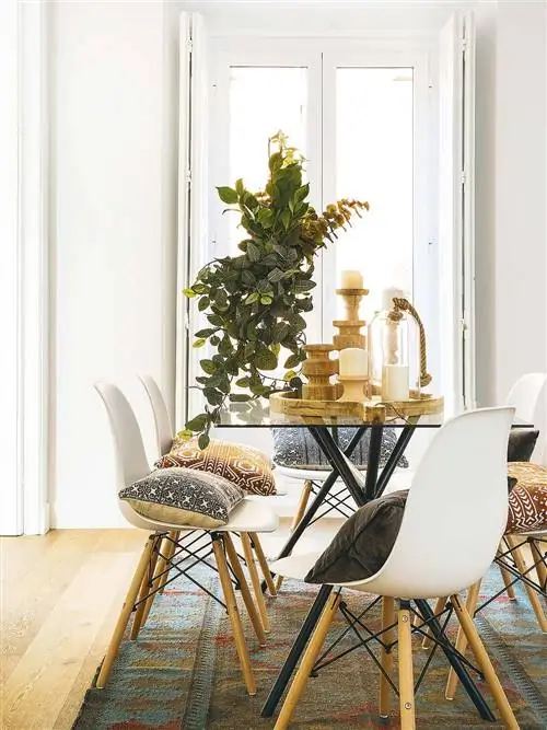 Белый, Мебель, Комната, Столовая, Стул, Дизайн интерьера, Стол, Желтый, Главная, Дом,