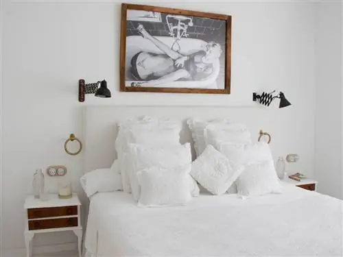 Комната, Стена, Текстиль, Дизайн интерьера, Мебель, Постельные принадлежности, Постельное белье, Фоторамка, Серый, Спальня,