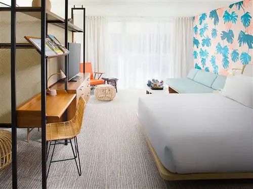 Мебель, Комната, Дизайн интерьера, Недвижимость, Стена, Этаж, Здание, Стол, Дом, Спальня,