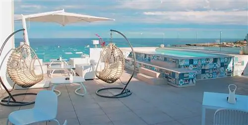 Очаровательные отели Лео Месси на Ибице, Майорке, в Ситжесе и сейчас! в Бакейра-Берет