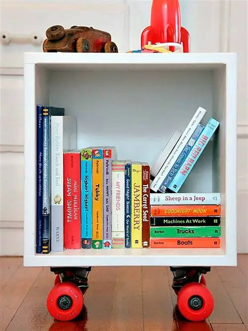Стеллаж, Полка, Книжный шкаф, Мебель, Книга, Комната, Стол, Скейтборд, Публикация,