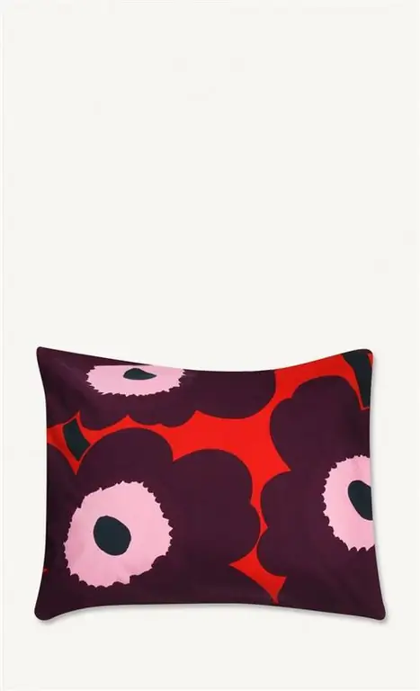 чехол для подушки Marimekko с цветочным принтом чехол для подушки Marimekko с цветочным принтом
