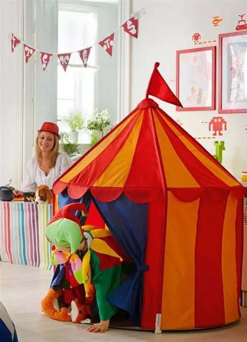 детский цирковой шатер в зале