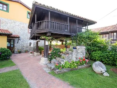 Растение, Окно, Имущество, Дом, Соседство, Недвижимость, Здание, Жилой район, Главная, Крыша,