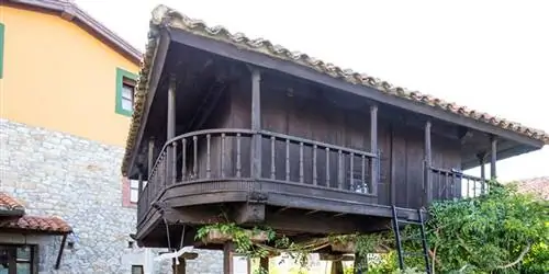 Отель La Fonte, между морем и горами