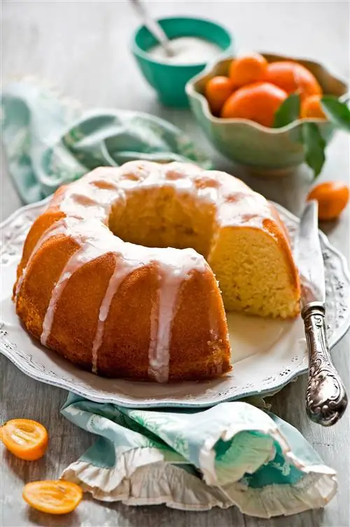 Апельсиновый пирог с глазурью