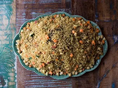 органический салат из киноа