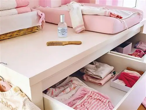 Комната, Дизайн интерьера, Розовый, Постельное белье, Главная, Стеллажи, Бежевый, Персиковый, Дизайн интерьера, Аксессуары для дома,