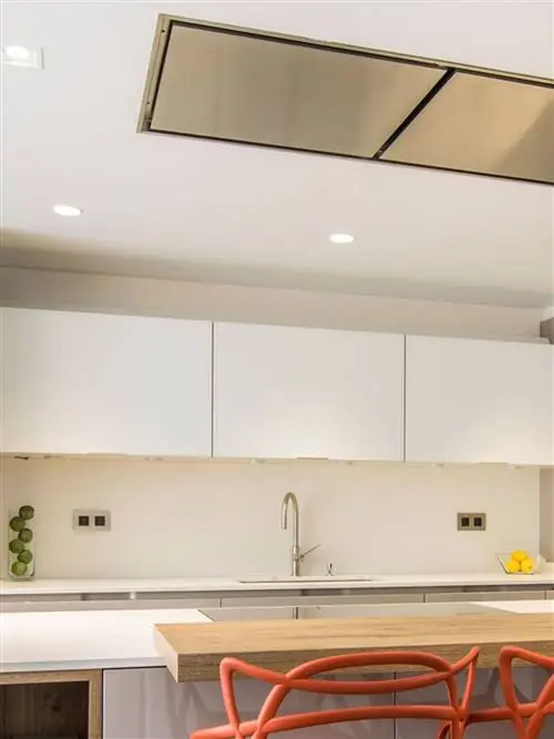 Недвижимость, Комната, Дизайн интерьера, Потолок, Пол, Потолочный светильник, Стена, Светильник, Светильник, Бежевый,