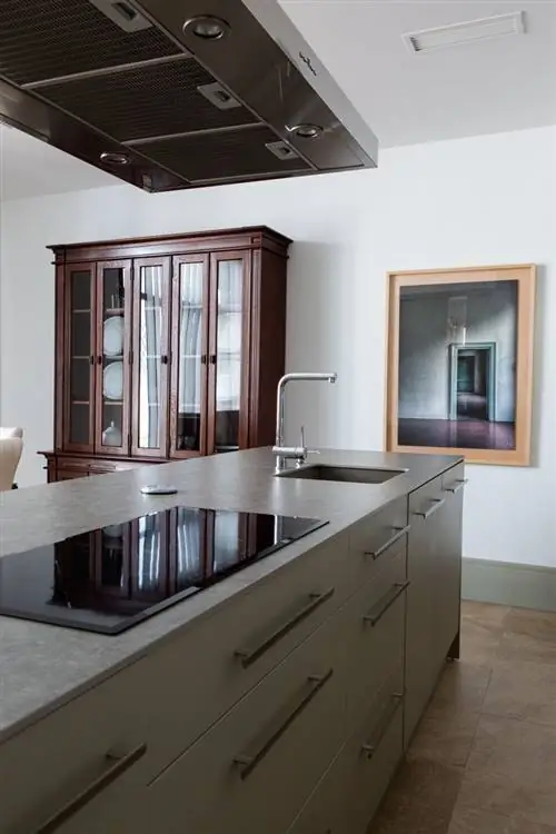 Дом, спроектированный Элисой Иньигес в Кармоне