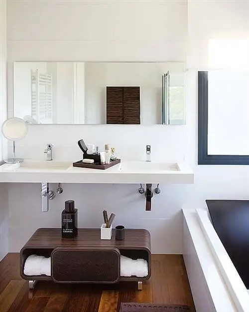 Комната, Вуд, Сантехника, Дизайн интерьера, Недвижимость, Нажмите, Этаж, Стена, Лиственных пород, Настил,