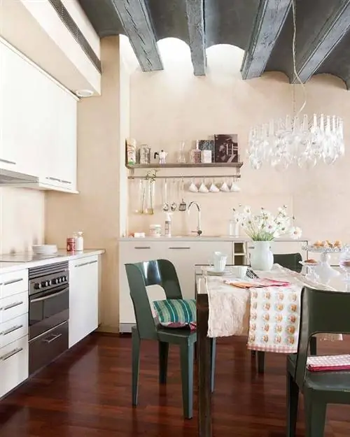 Комната, Дизайн интерьера, Мебель, Недвижимость, Потолок, Здание, Этаж, Кухня, Стена, Стол,