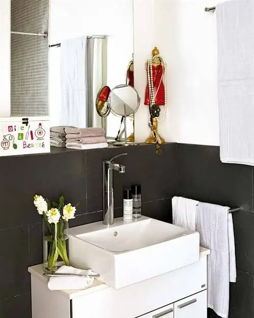 Комната, Дизайн интерьера, Стена, Дизайн интерьера, Раковина для ванной, Аксессуар для ванной, Раковина, Шкафчик для ванной, Букет, Сантехника,