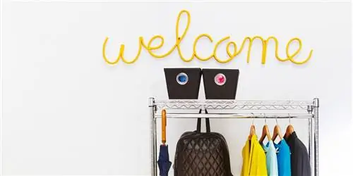 Решения для подвешивания верхней одежды