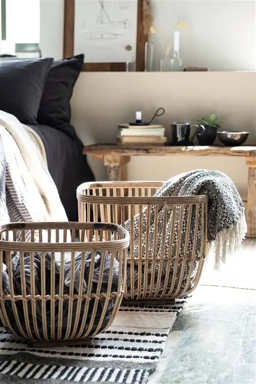 полосатый ковер