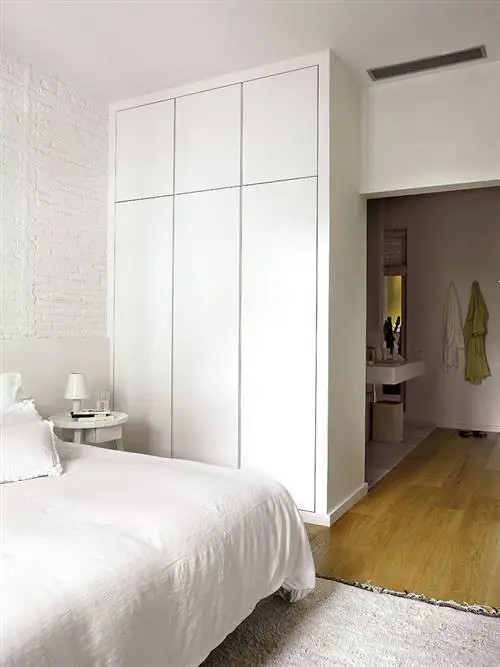 Комната, Этаж, Дизайн интерьера, Кровать, Недвижимость, Напольное покрытие, Стена, Текстиль, Постельные принадлежности, Мебель,