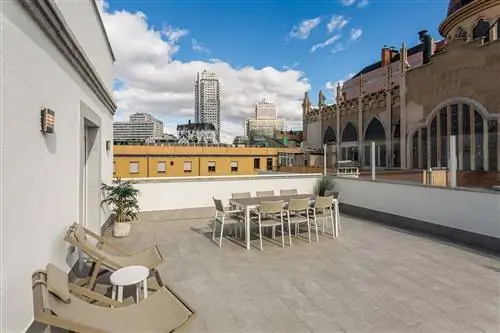 Plaza de España Skyline от Be Mate: Terrace