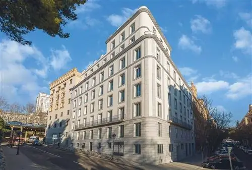 Plaza de España Skyline от Be Mate: Внешний вид