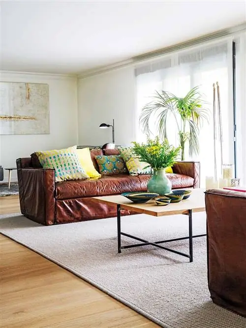 Гостиная, Мебель, Комната, Дизайн интерьера, Зеленый, Недвижимость, Стол, Диван, Журнальный столик, Этаж,