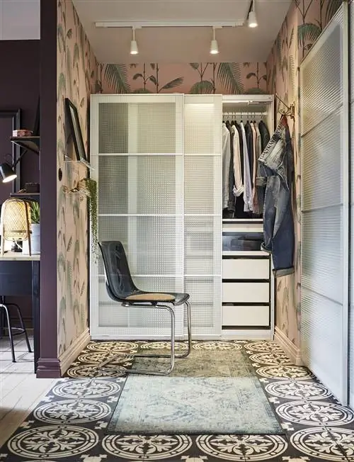 Преображение гардероба: гардеробная Ikea