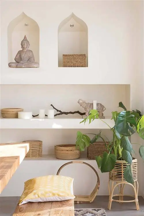 азиатские керамические фигурки Будды и слона