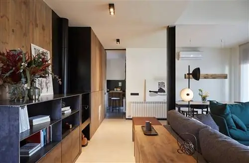 Частный дом, оформленный в теплом и сдержанном стиле