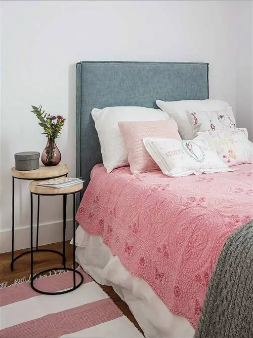 Спальня, Кровать, Мебель, Простыня, Постельные принадлежности, Розовый, Комната, Каркас кровати, Пододеяльник, Дизайн интерьера,