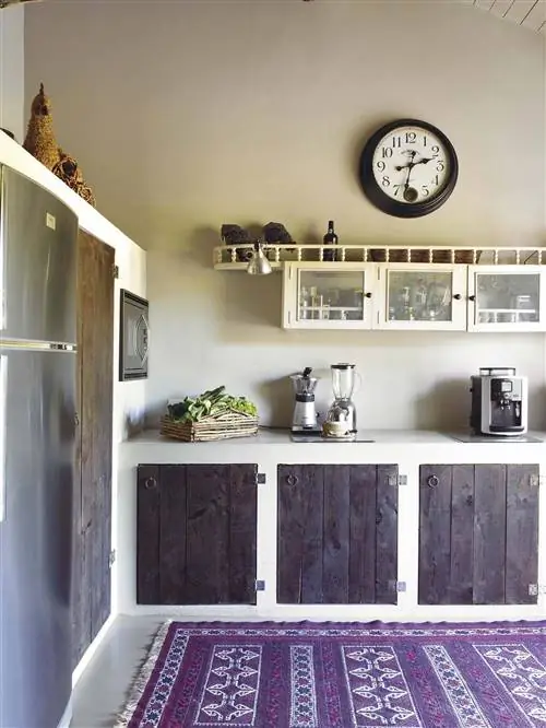 Маленькие реформы: рабочая мебель на кухне