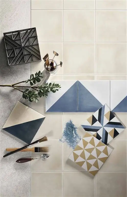 значок фарфоровой плитки