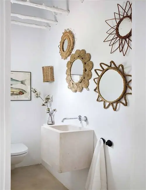 дом на ибице де вирджиния внук ванные комнаты с зеркалами из стекловолокна