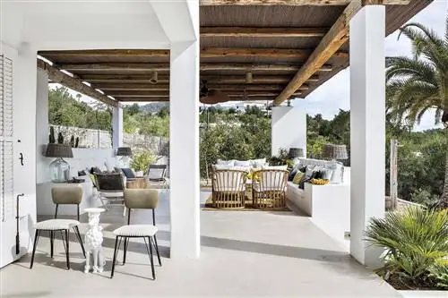 дом на ибице оф вирджиния внук крыльцо