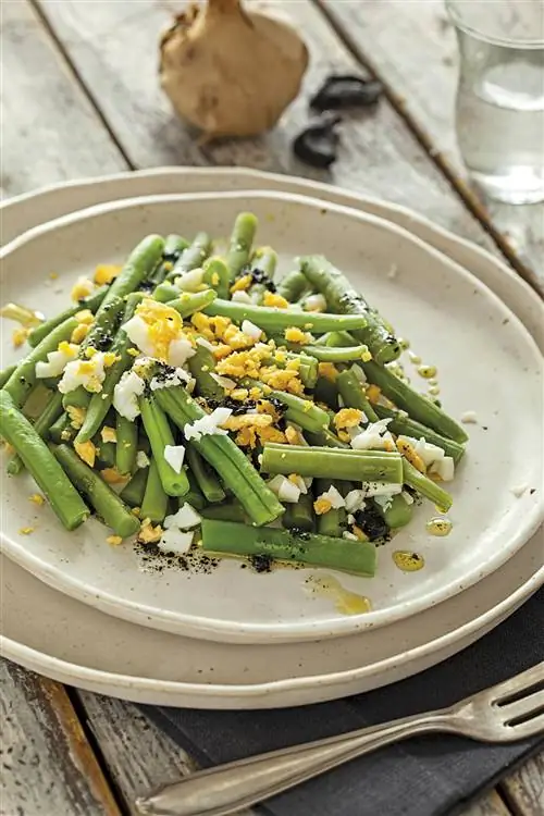 Салат из зеленой фасоли