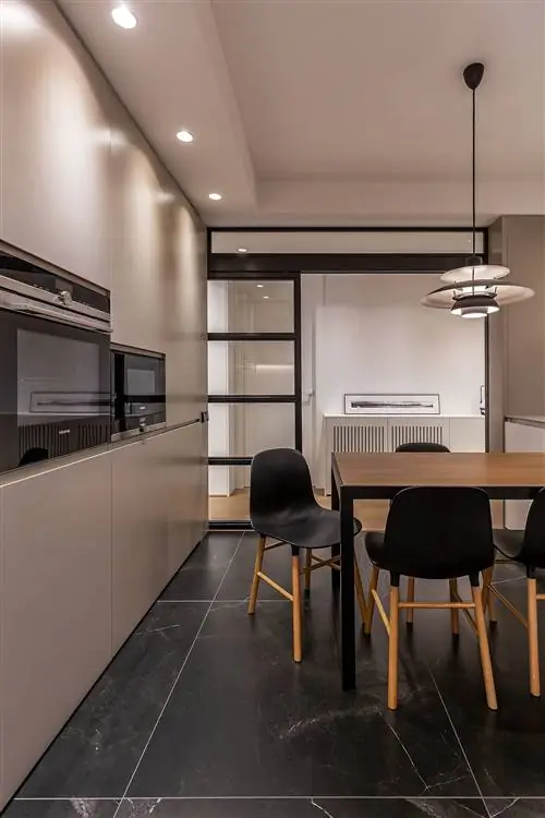 современная кухня с кабинетом