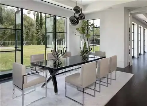 Дженнифер Лопес и Бен Аффлек ищут дом в закусочной Лос-Анджелеса