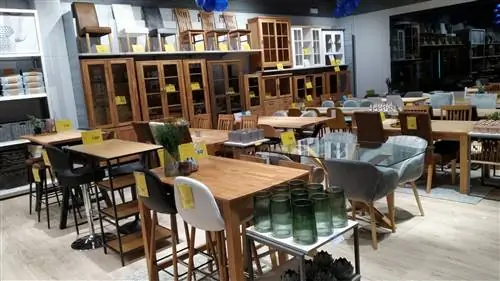 вазы из зеленого стекла roy от датской фирмы jysk в магазине валенсии вазы из зеленого стекла roy от датской фирмы jysk в магазине валенсии