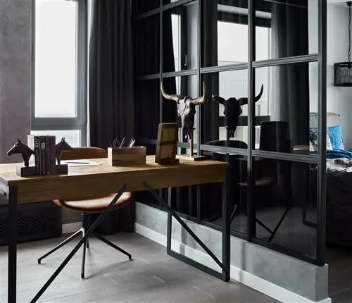 письменный стол в индустриальном стиле