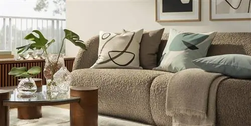 Коллекция винтажной мебели H&M Home заставит вас влюбиться