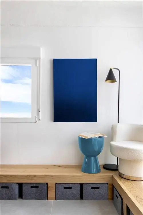 деревянная скамейка с местом для хранения