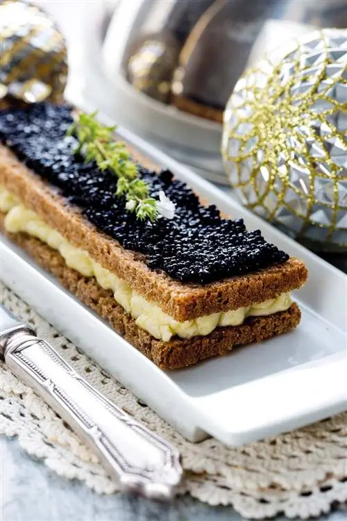 Греческий тост Тарамосалата