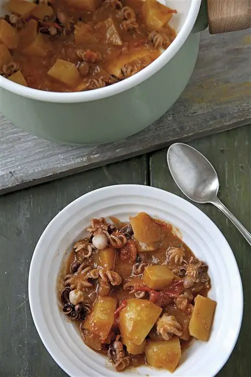 Осьминог с картофелем