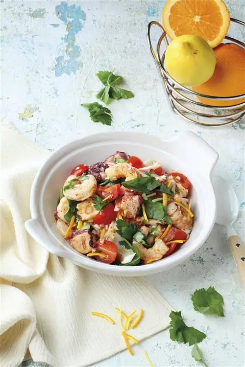 севиче из осьминога и креветок